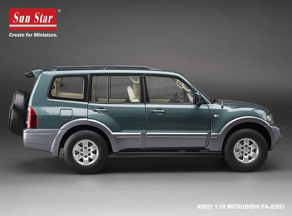 Mitsubishi Pajero 3.5L V6 (V73) 2006 Green Metallic 1:18 - 88240