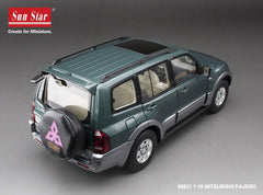Mitsubishi Pajero 3.5L V6 (V73) 2006 Green Metallic 1:18 - 88242
