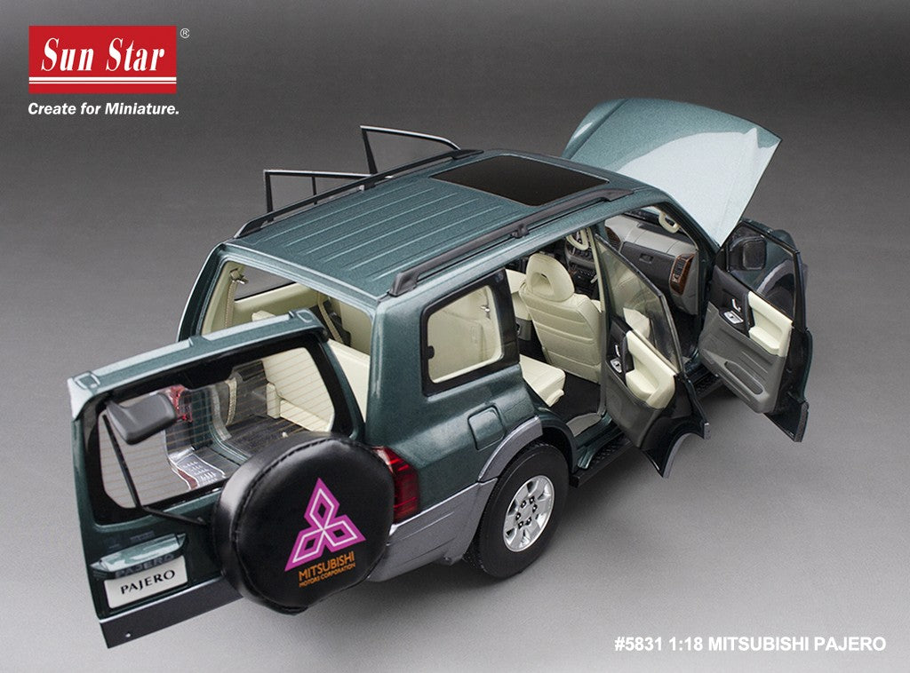 Mitsubishi Pajero 3.5L V6 (V73) 2006 Green Metallic 1:18 - 88248