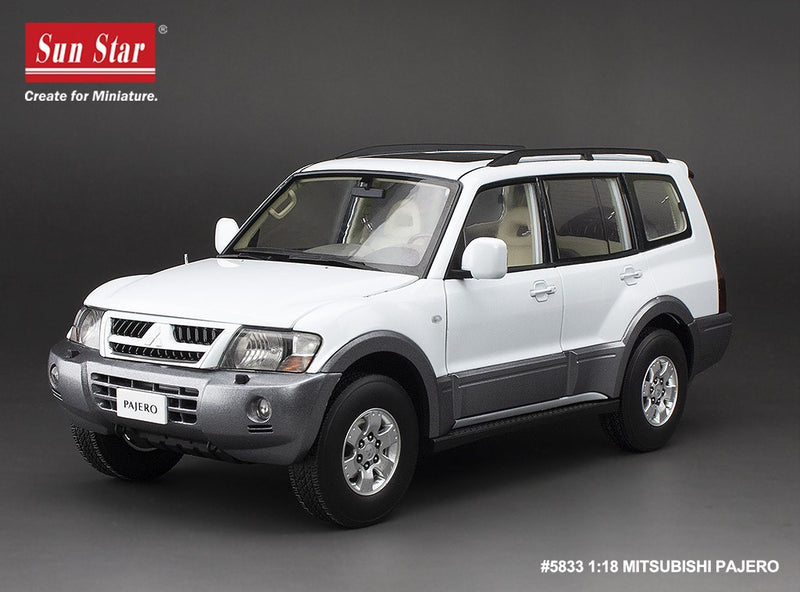 Mitsubishi Pajero 3.5L V6 (V73) 2006 White 1:18 - 88267