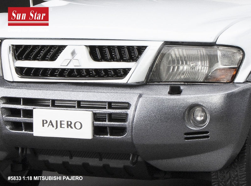 Mitsubishi Pajero 3.5L V6 (V73) 2006 White 1:18 - 88274