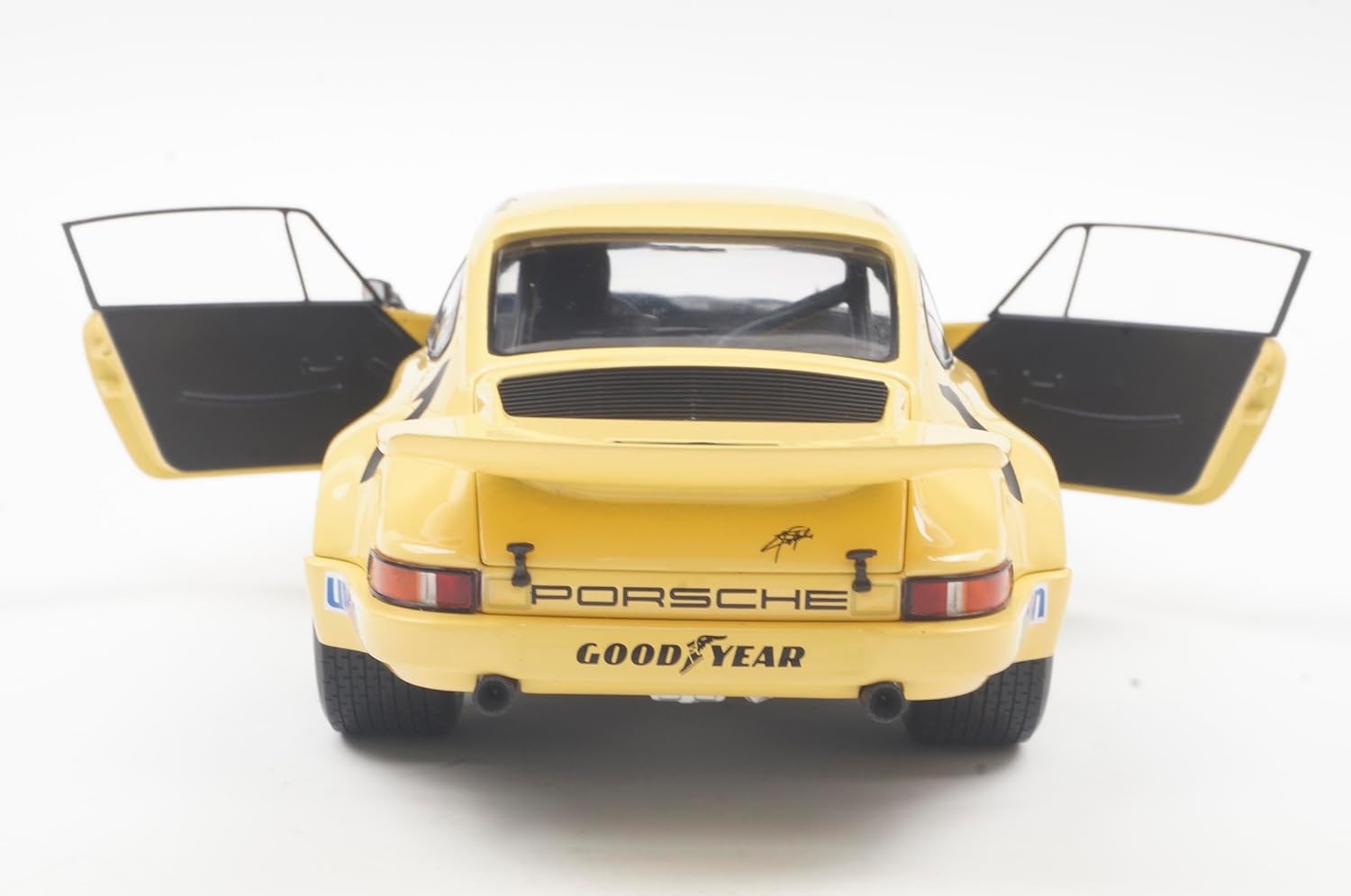 Porsche 911 Carrera 3.0 RSR Penske IROC 1974 Emerson Fittipaldi 1:18 - 88512