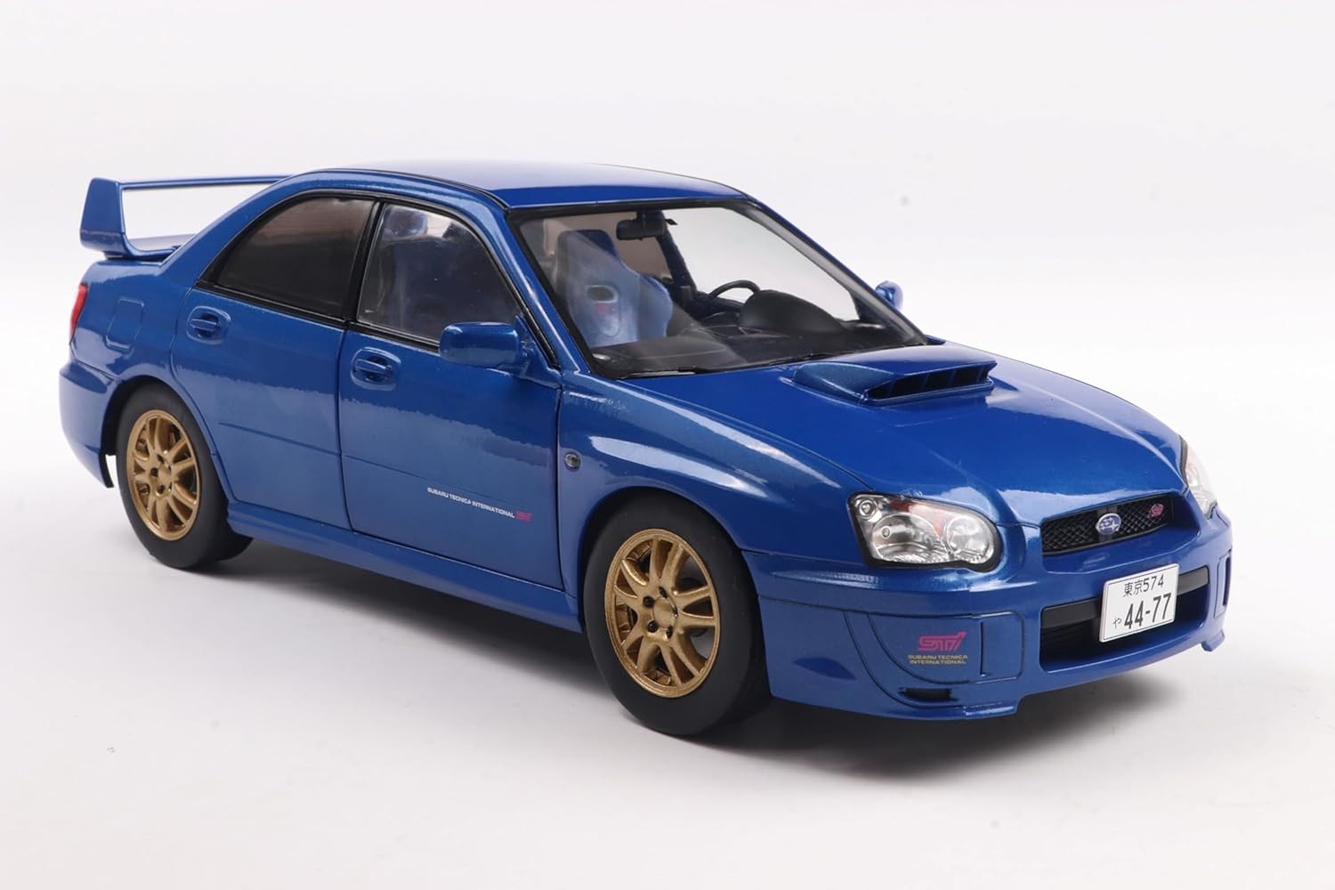Subaru Impreza WRX STI 2003 sonic blue 1:18 Solido - 88524