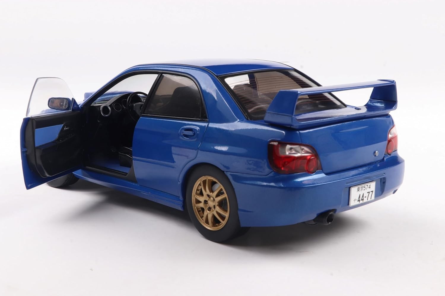 Subaru Impreza WRX STI 2003 sonic blue 1:18 Solido - 88525
