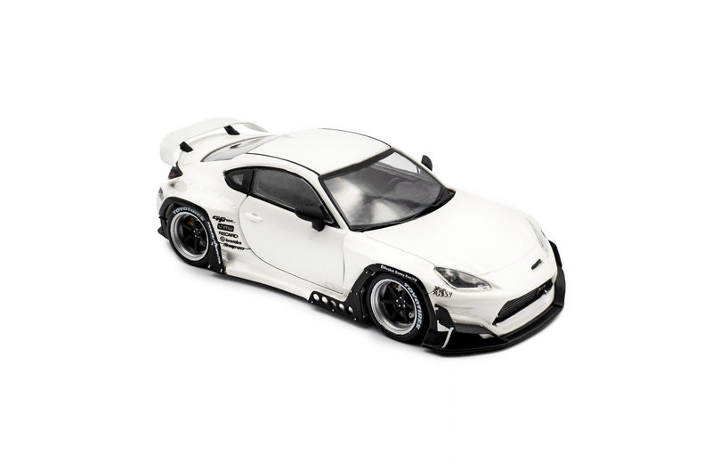 Pandem Toyota GR86 2022 White 1:43 - 88789