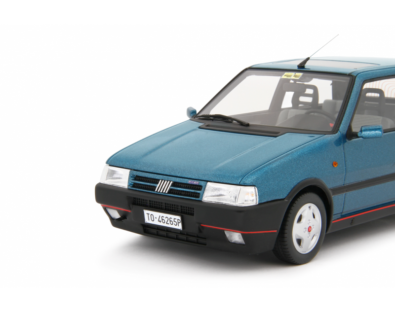 Fiat Uno Turbo i.e. 1.4 1990 Blu Delphy 1:18 - 88908
