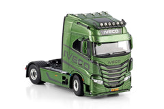 Iveco S-Way AS Hight 4X2 Model Year 2024 Green 1:50 - 89088