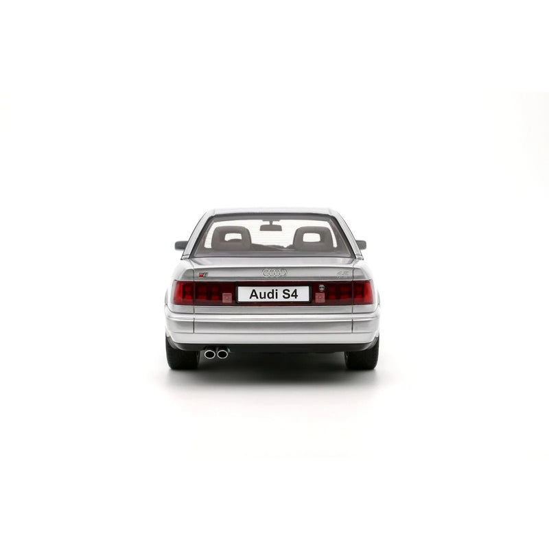 Audi S4 (C4) 4.2 V8 1993 Crystal Silver C6 1:18 - 89185