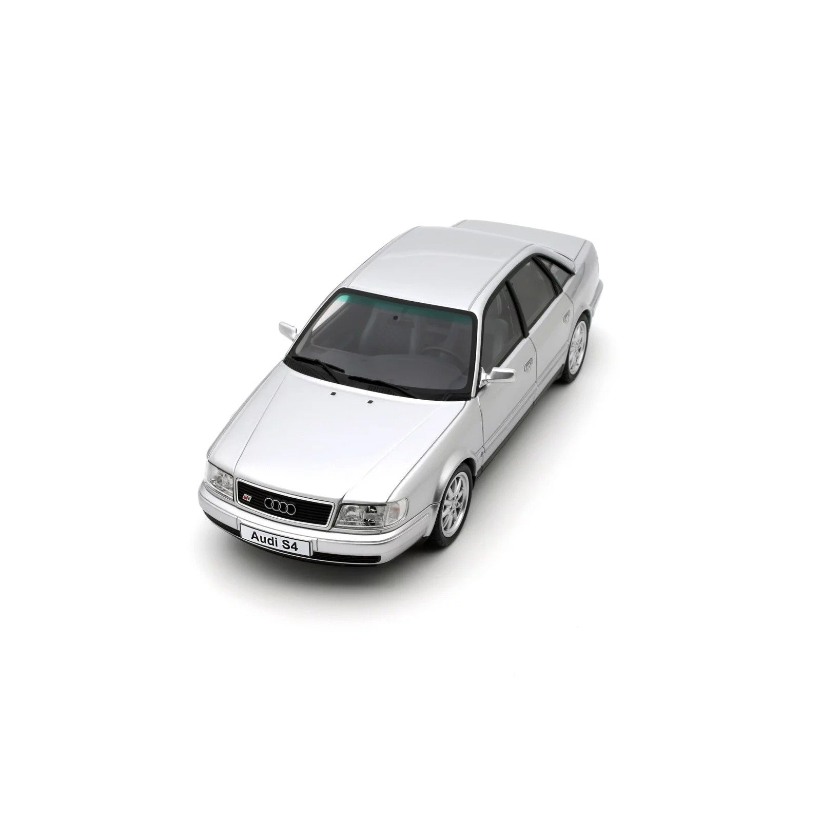 Audi S4 (C4) 4.2 V8 1993 Crystal Silver C6 1:18 - 89186