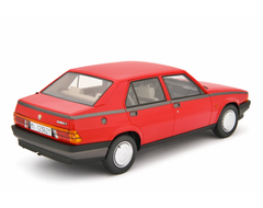 Alfa Romeo Alfa 75 1.6-1.8 1985 Rosso 1:18 - 89273