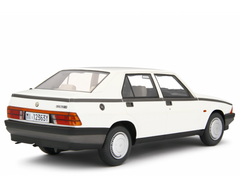 Alfa Romeo Alfa 75 1.6-1.8 1985 Bianco 1:18 - 89281