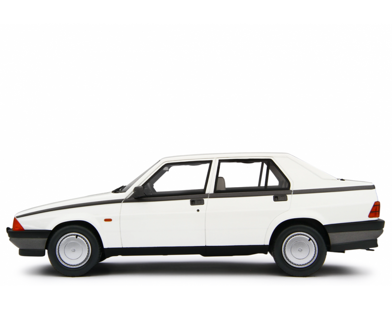 Alfa Romeo Alfa 75 1.6-1.8 1985 Bianco 1:18 - 89282