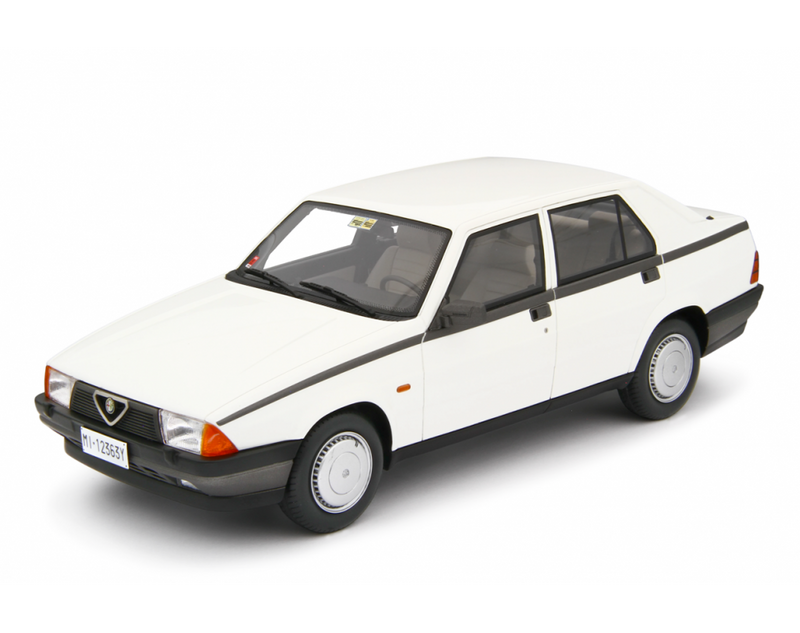 Alfa Romeo Alfa 75 1.6-1.8 1985 Bianco 1:18 - 89285