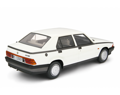 Alfa Romeo Alfa 75 1.6-1.8 1985 Bianco 1:18 - 89286
