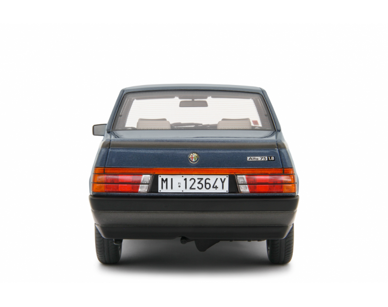 Alfa Romeo Alfa 75 1.6-1.8 1985 Blu metallizzato 1:18 - 89297
