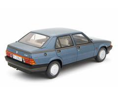 Alfa Romeo Alfa 75 1.6-1.8 1985 Blu metallizzato 1:18 - 89298