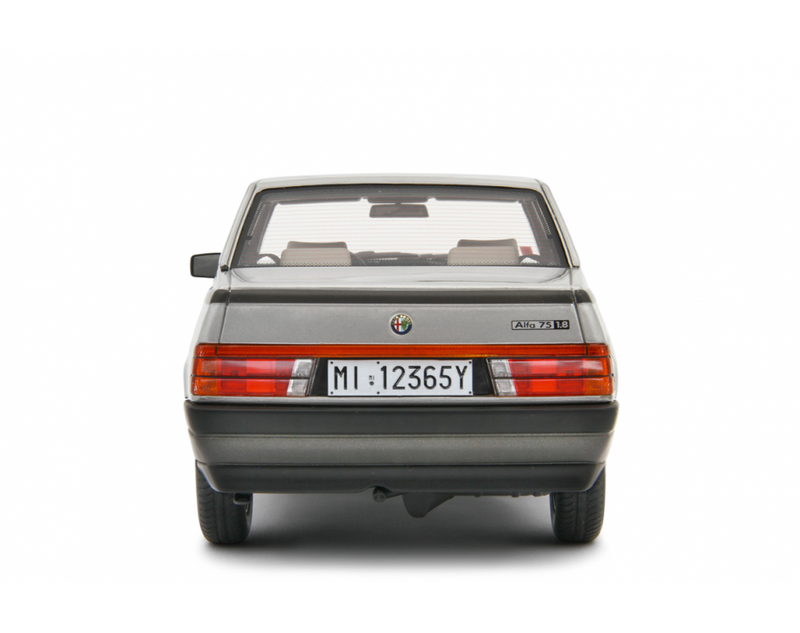 Alfa Romeo Alfa 75 1.6-1.8 1985 Grigio metallizzato 1:18 - 89310