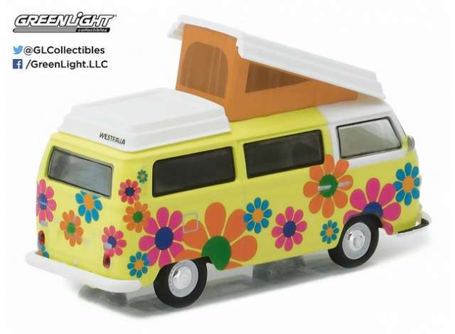 Volkswagen T2 Campmobile Hippie Dippy Van "Club Vee-Dub series 4" 1:64 - 8937