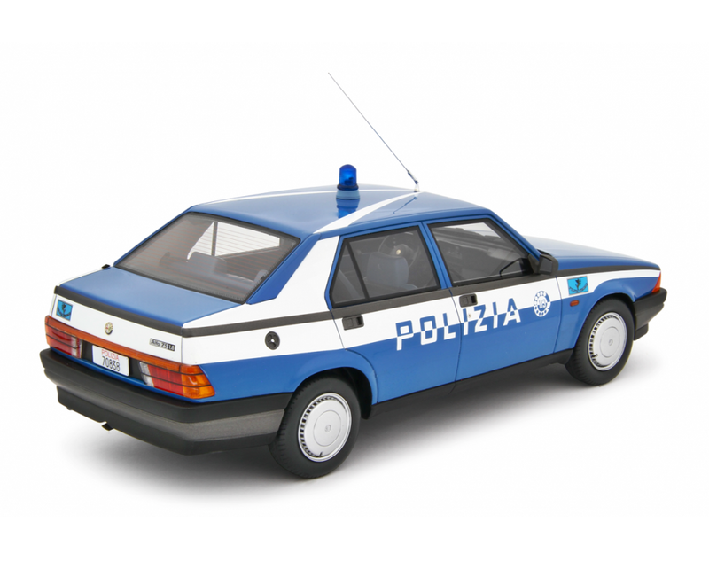 Alfa Romeo Alfa 75 1.6-1.8 1985 Polizia Stradale 1:18 - 89380