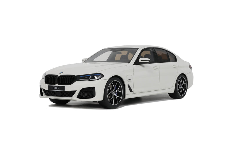 BMW 5 Series 545e Xdrive M Sport (F90) 2023 White 1:18 - 89498