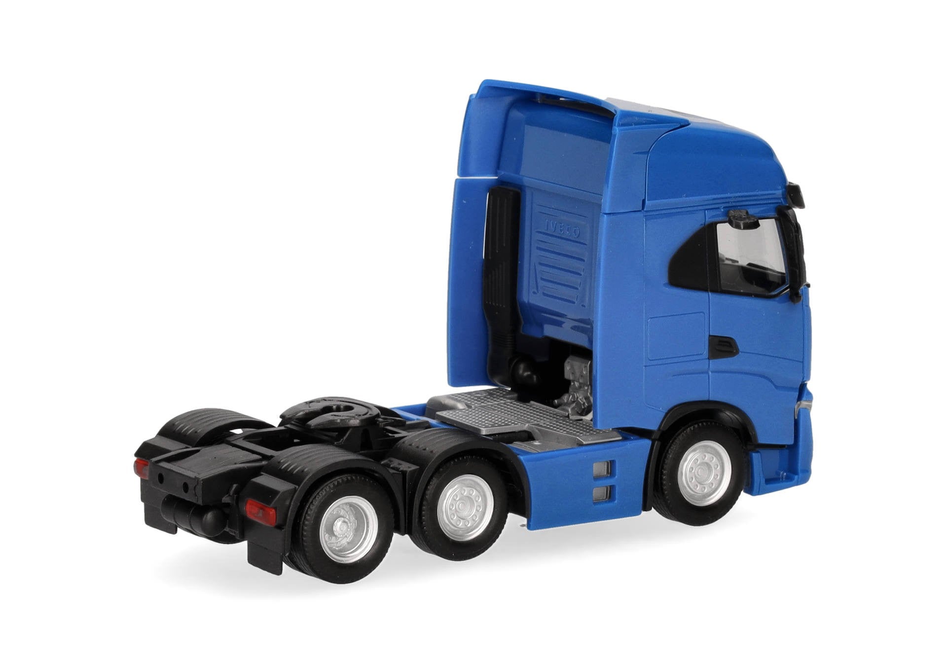 89651