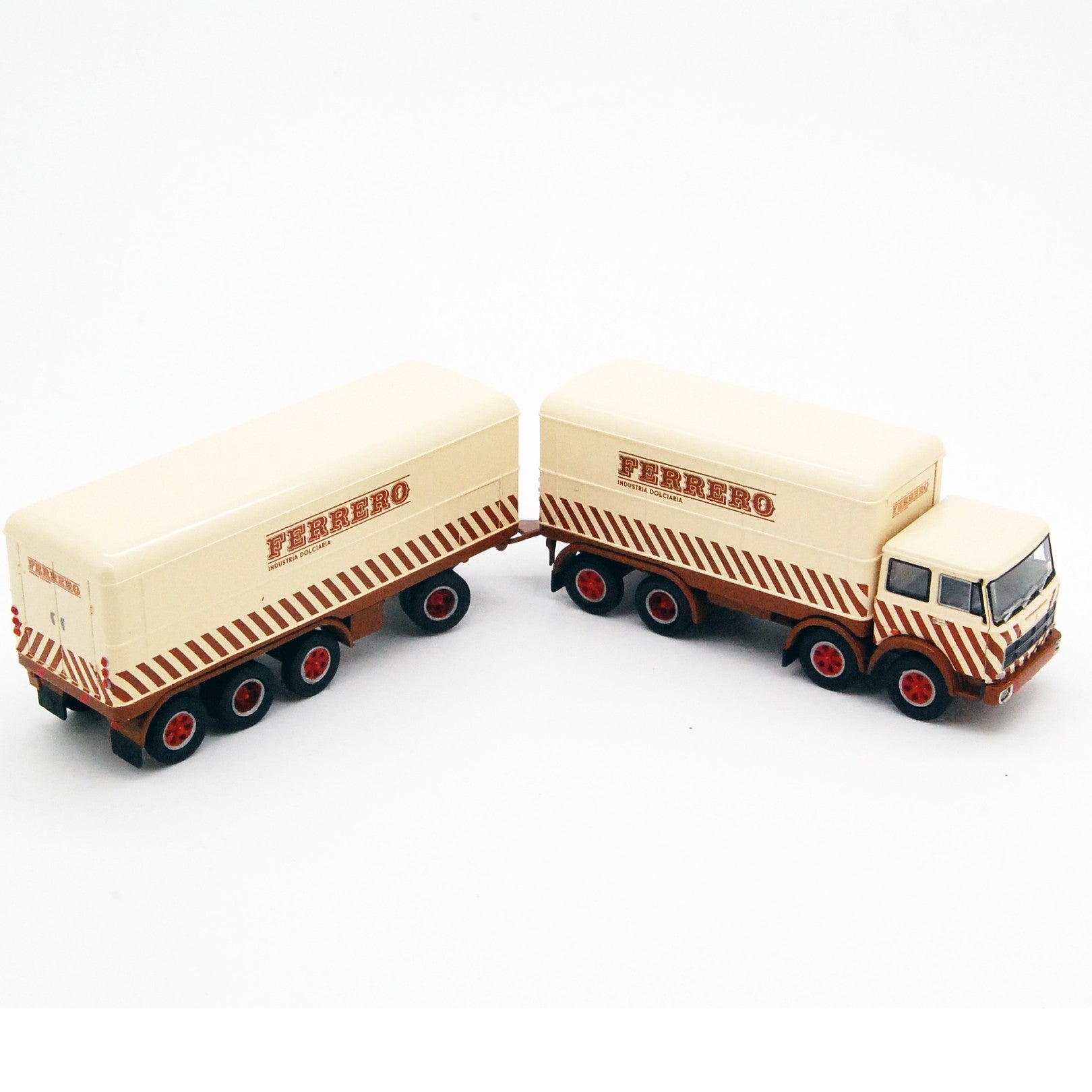 Fiat 691 Millepiedi 1970 Rimorchio Isotermico "Ferrero" 1:87 - 89914