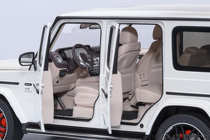 Mercedes-Benz AMG G63 2019 Designo Brillant White Metellic 1:18 - 90326
