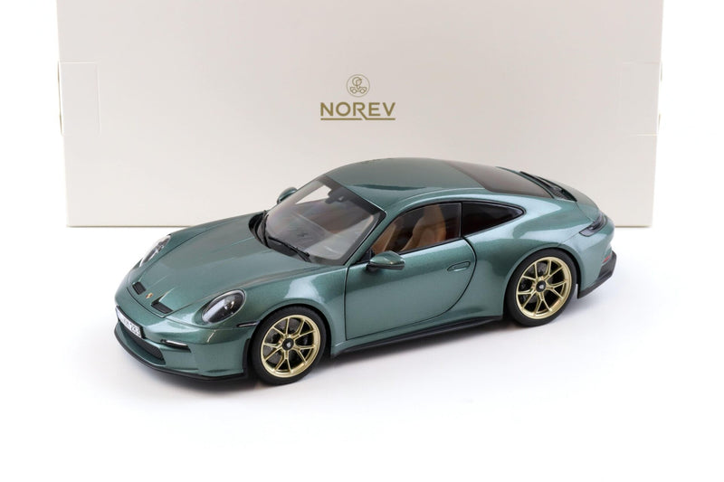 Porsche 911 (992) GT3 2021 Touring Package Malachite Green 1:18 - 90382