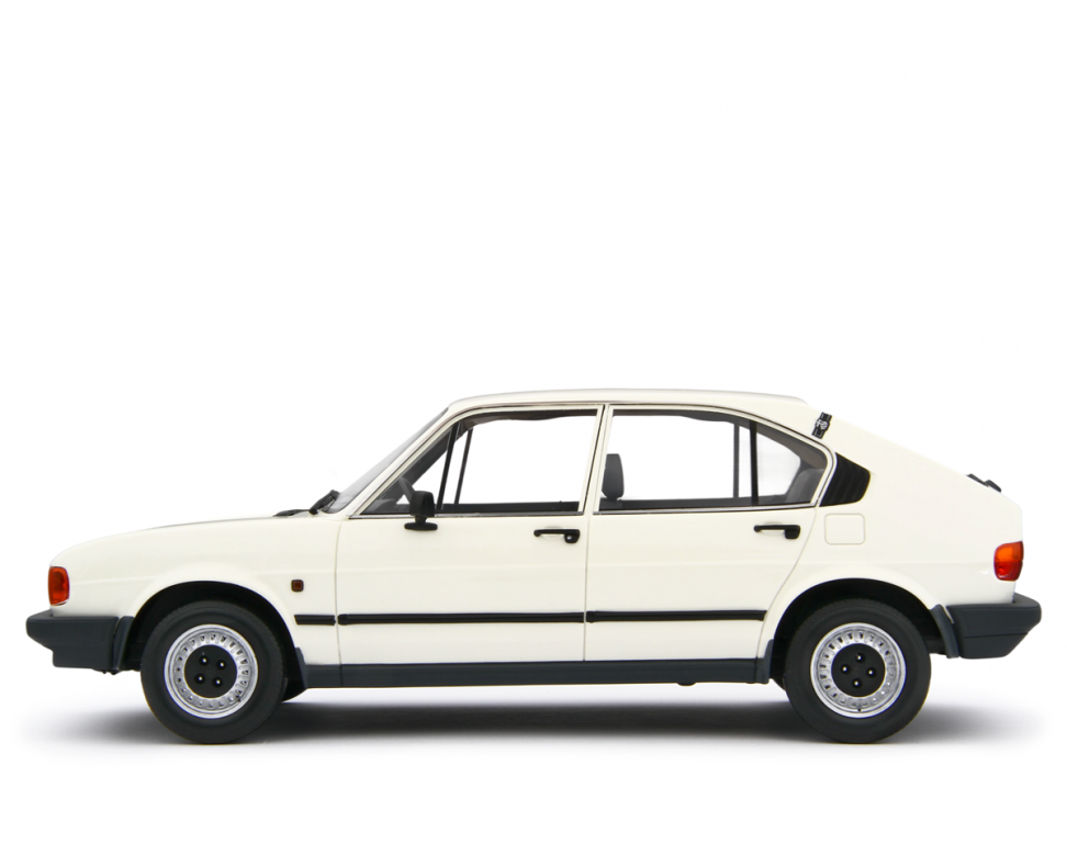 Alfa Romeo Alfasud 1.2 4 Porte 1980 Bianco Capodimonte 1:18 - 90398