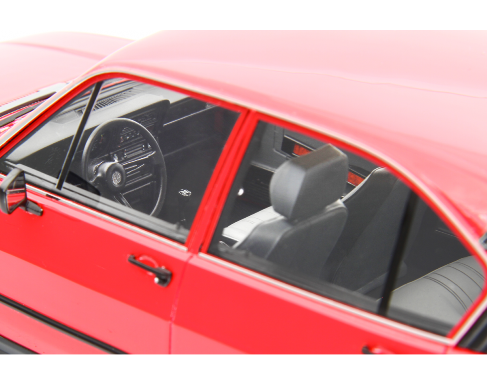 Alfa Romeo Alfasud 1.2 4 Porte 1980 Bianco Capodimonte 1:18 - 90401