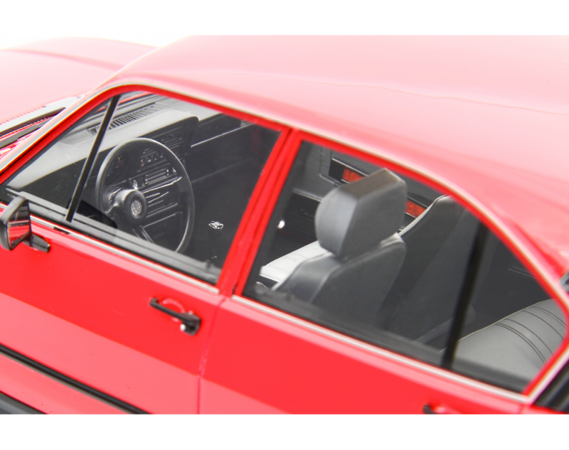 Alfa Romeo Alfasud 1.2 4 Porte 1980 Bianco Capodimonte 1:18 - 90401