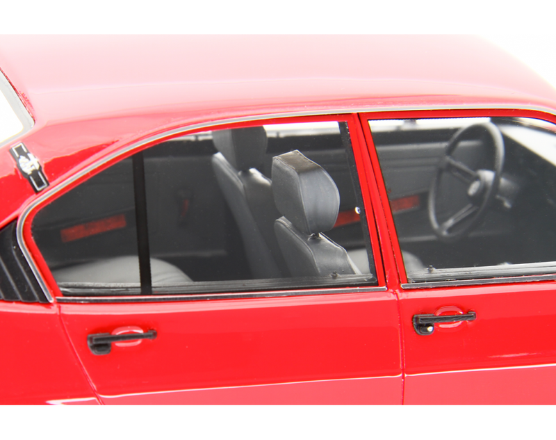 Alfa Romeo Alfasud 1.2 4 Porte 1980 Bianco Capodimonte 1:18 - 90404