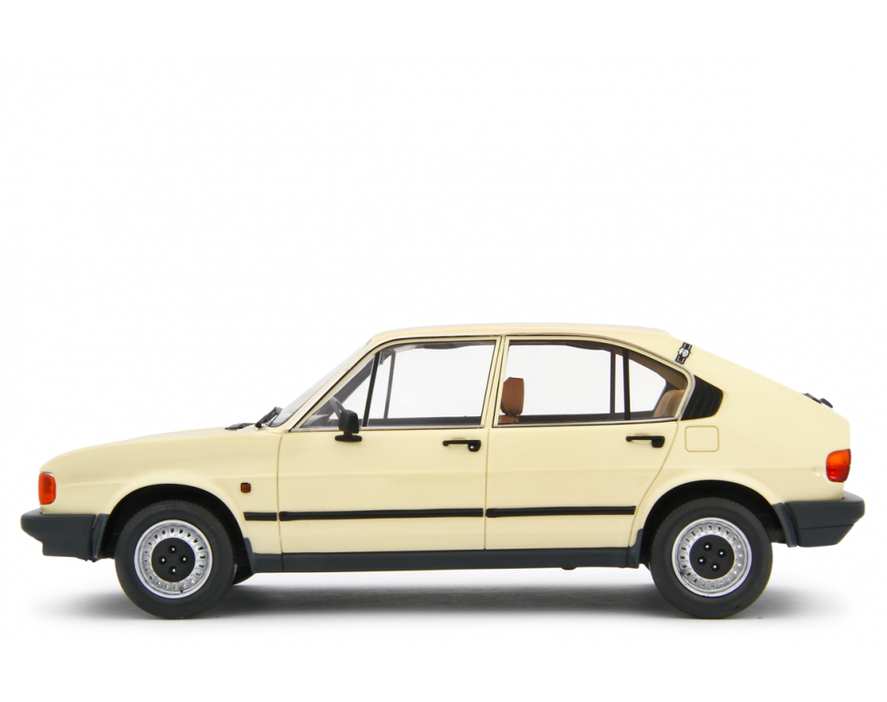 Alfa Romeo Alfasud 1.2 4 Porte 1980 Avorio 1:18 - 90411