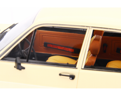 Alfa Romeo Alfasud 1.2 4 Porte 1980 Avorio 1:18 - 90417