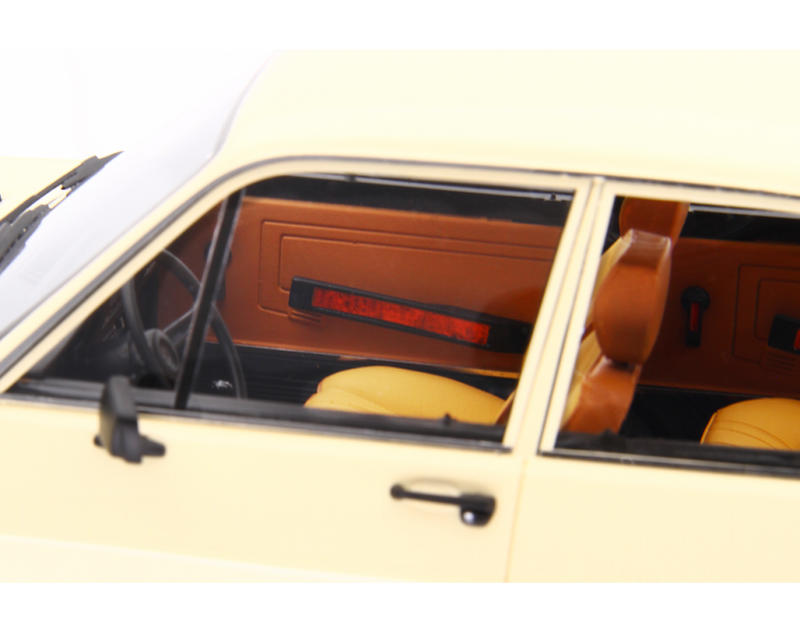 Alfa Romeo Alfasud 1.2 4 Porte 1980 Avorio 1:18 - 90417