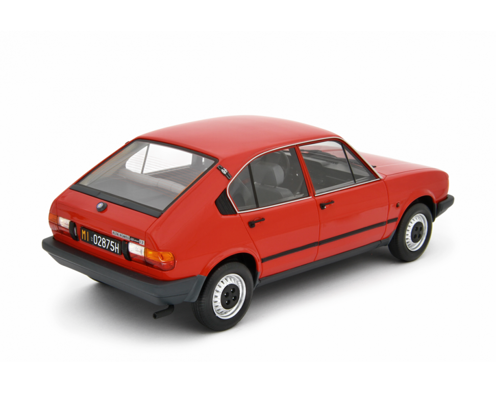 Alfa Romeo Alfasud 1.2 4 Porte 1980 Rosso Alfa 1:18 - 90424