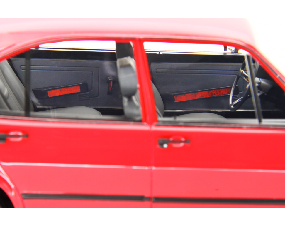 Alfa Romeo Alfasud 1.2 4 Porte 1980 Rosso Alfa 1:18 - 90428