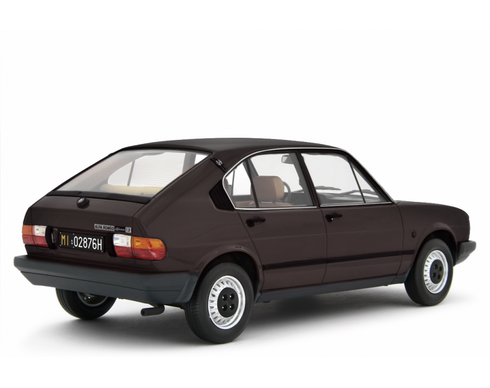 Alfa Romeo Alfasud 1.2 4 Porte 1980 Marrone Testa di Moro 1:18 - 90435