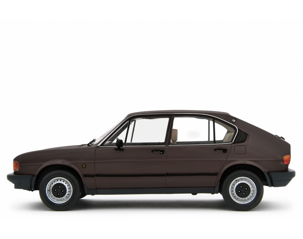 Alfa Romeo Alfasud 1.2 4 Porte 1980 Marrone Testa di Moro 1:18 - 90436