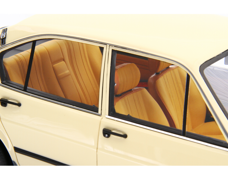 Alfa Romeo Alfasud 1.2 4 Porte 1980 Marrone Testa di Moro 1:18 - 90439
