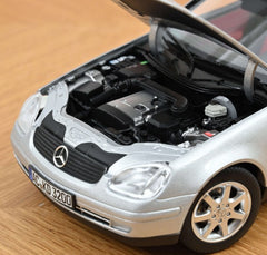 Mercedes-Benz SLK 1996 Cabriolet Spider Silver1:18 - 90516
