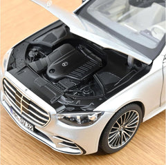 Mercedes-Benz S-Class AMG-Line 2021 Brillant Silver 1:18 - 91093