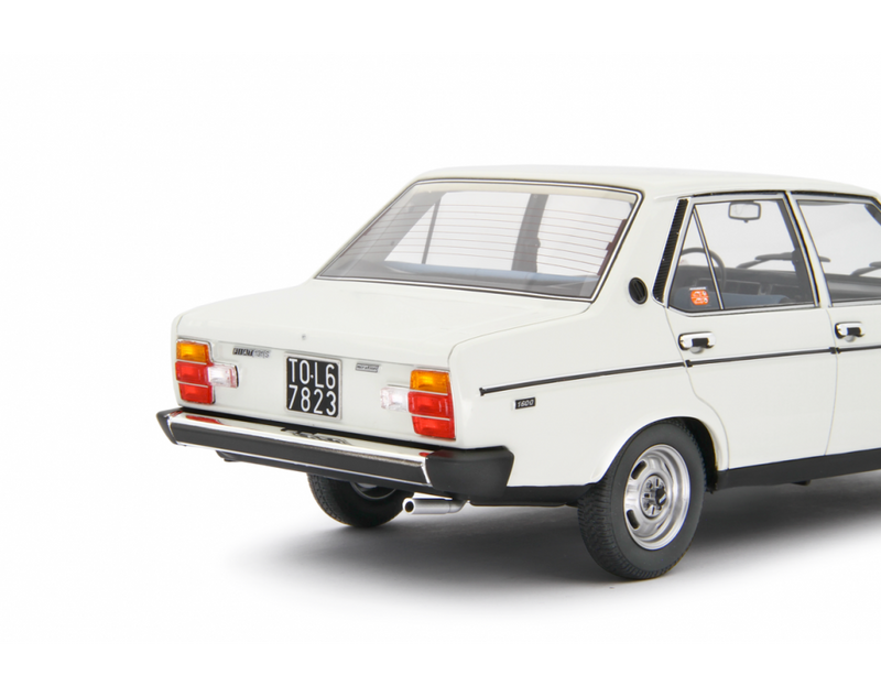 Fiat 131 1600 Mirafiori Special 1974 Bianco 1:18 - 91379
