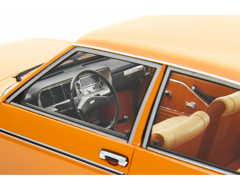 Fiat 131 1600 Mirafiori Special 1974 Giallo-Beige 1:18 - 91408