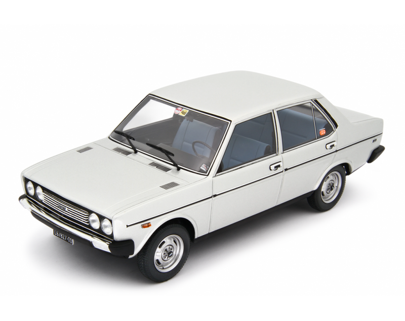Fiat 131 1600 Mirafiori Special 1974 Grigio metallizzato 1:18 - 91419