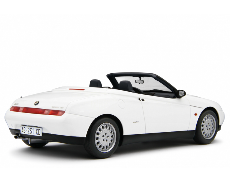 Alfa Romeo Spider 2.0 T.S. 1995 Bianco 1:18 - 91625