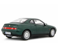 Alfa Romeo GTV 2.0 T.Spark 16V 1995 Verde Tropico 1:18 - 91676