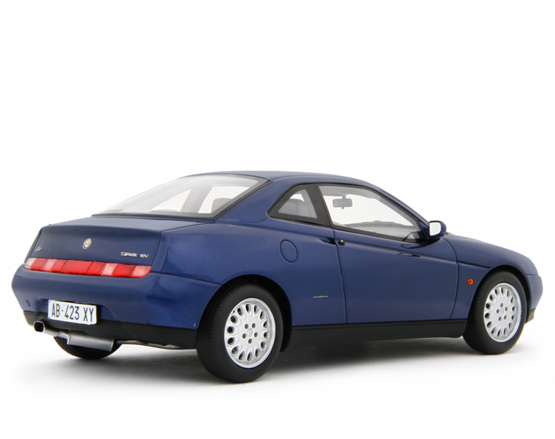 Alfa Romeo GTV 2.0 T.Spark 16V 1995 Blu Atollo 1:18 - 91731