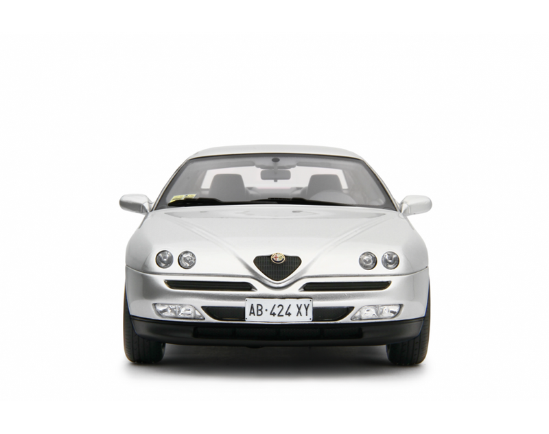 Alfa Romeo GTV 2.0 T.Spark 16V 1995 Grigio Chiaro Metallizzato 1:18 - 91746