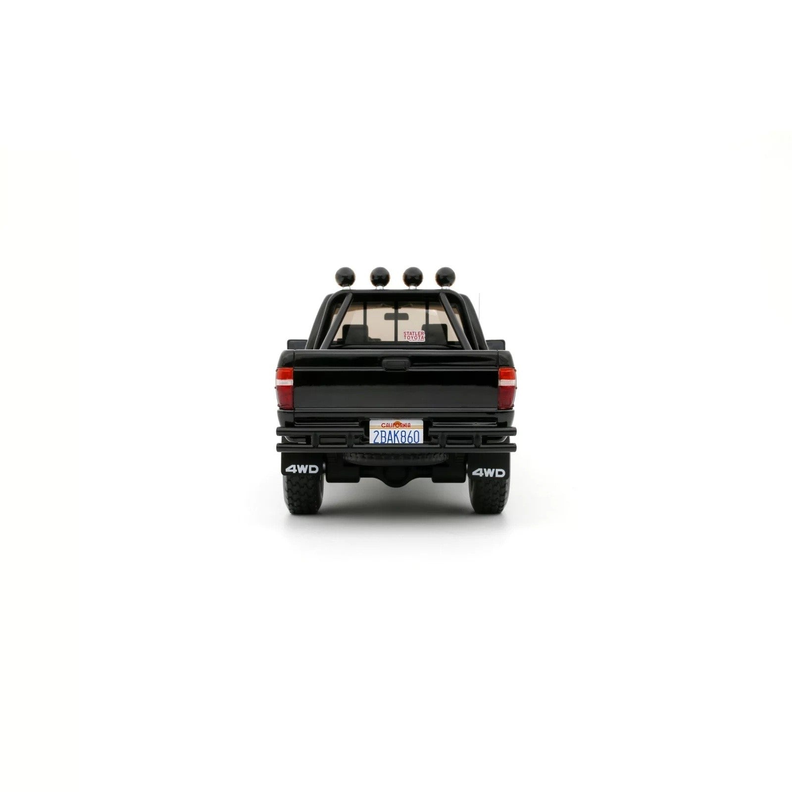 Toyota Hilux SR5 1985 Glossy Black 202 Pick up 1:18 - 91848